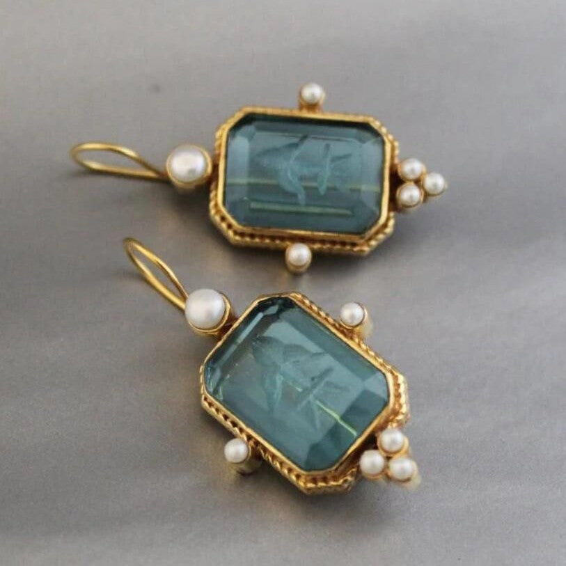 Wholesale Hexagonal green crystal earrings