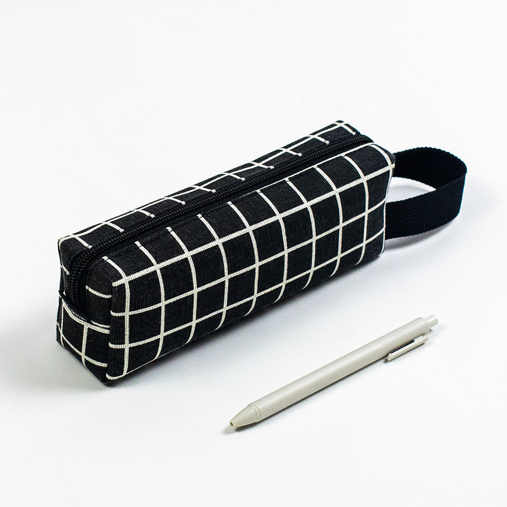 Wholesale Simple Canvas Black and White Plaid Canvas Pen Bags