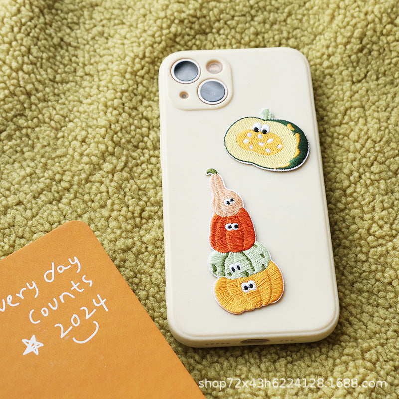 Wholesale Self-adhesive funny pumpkin embroidered patch FS