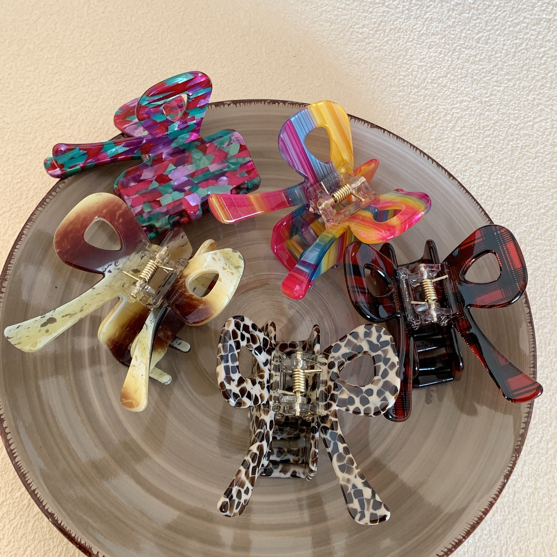 Wholesale Colorful Bow Acetate Grippers