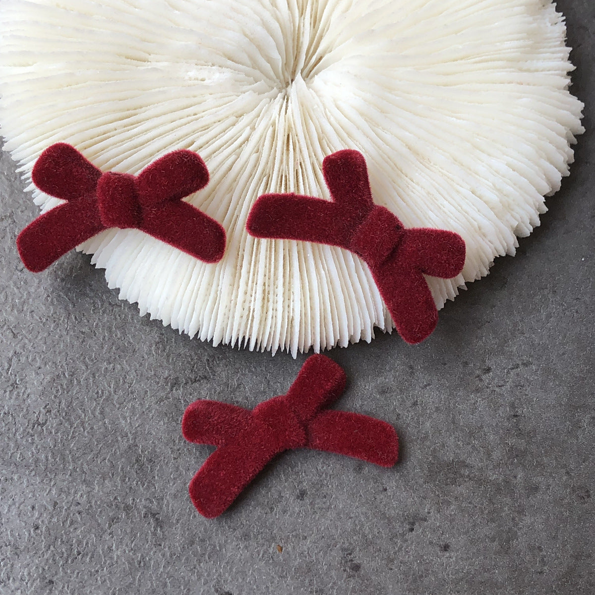 Wholesale 10PCS Flocking Cross Bow DIY Jewelry Accessories Beads