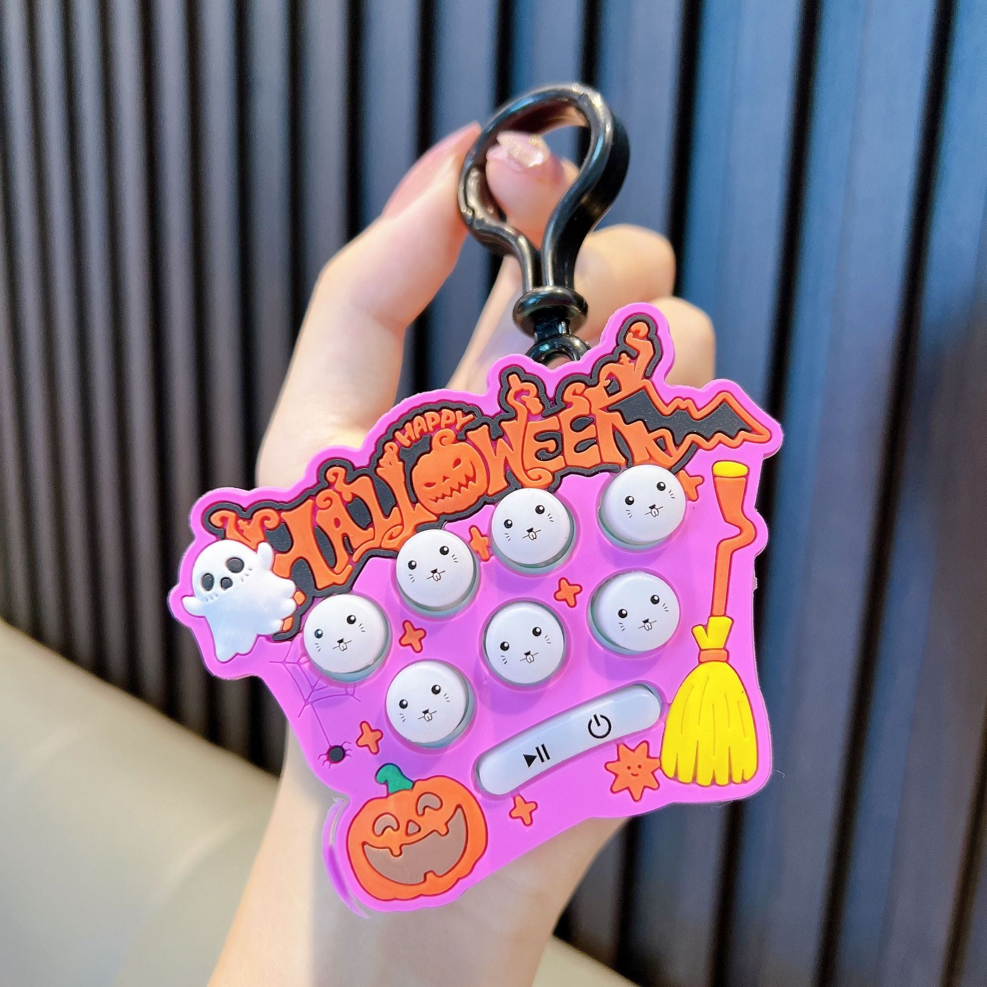 Wholesale Cartoon Hamster Decompression Toy Mini Game Machine Christmas Plastic Keychain