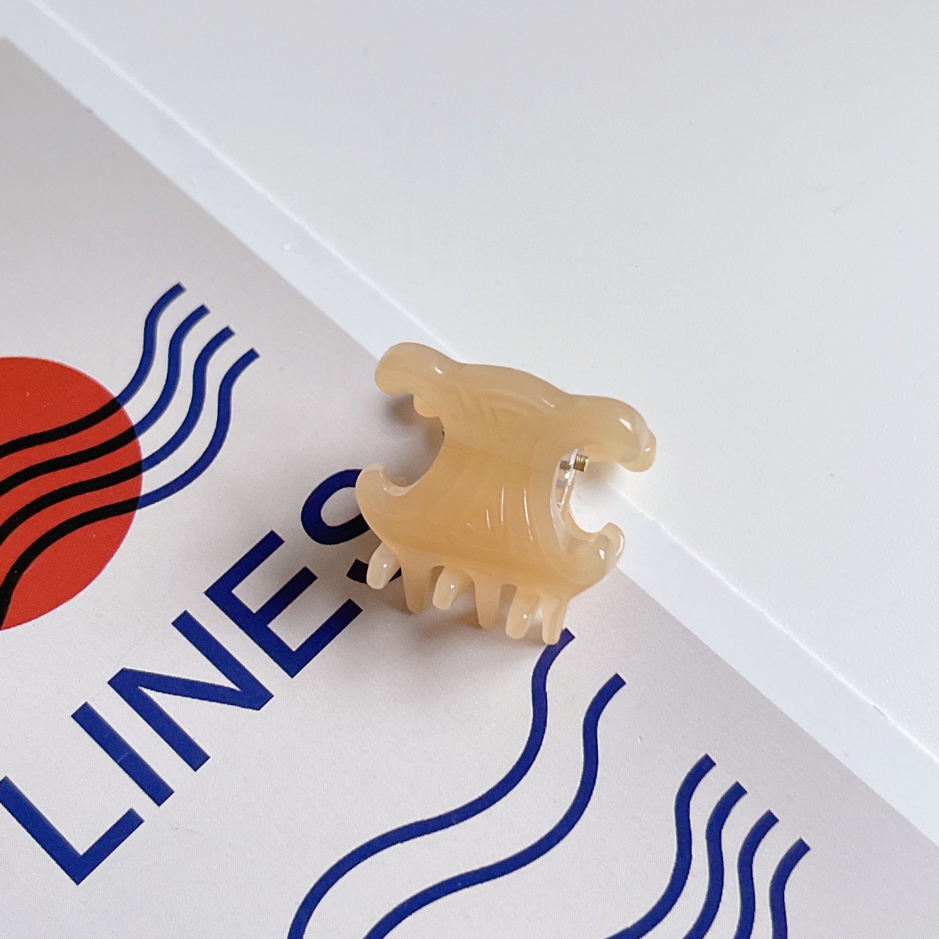 Wholesale Acetate Flow Shark Clips