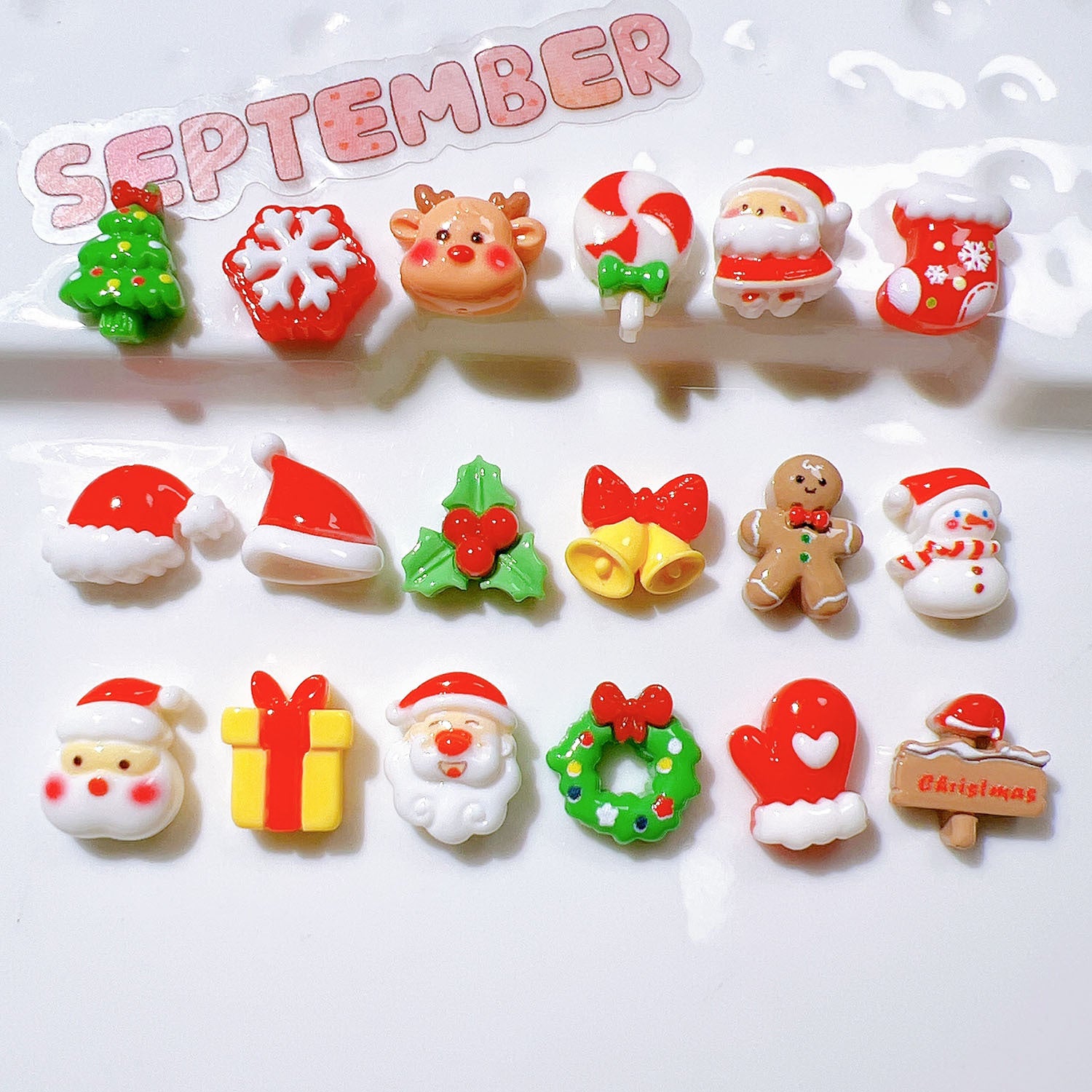 Wholesale 20pcs/pack Christmas resin accessories wholesale DIY handmade materials