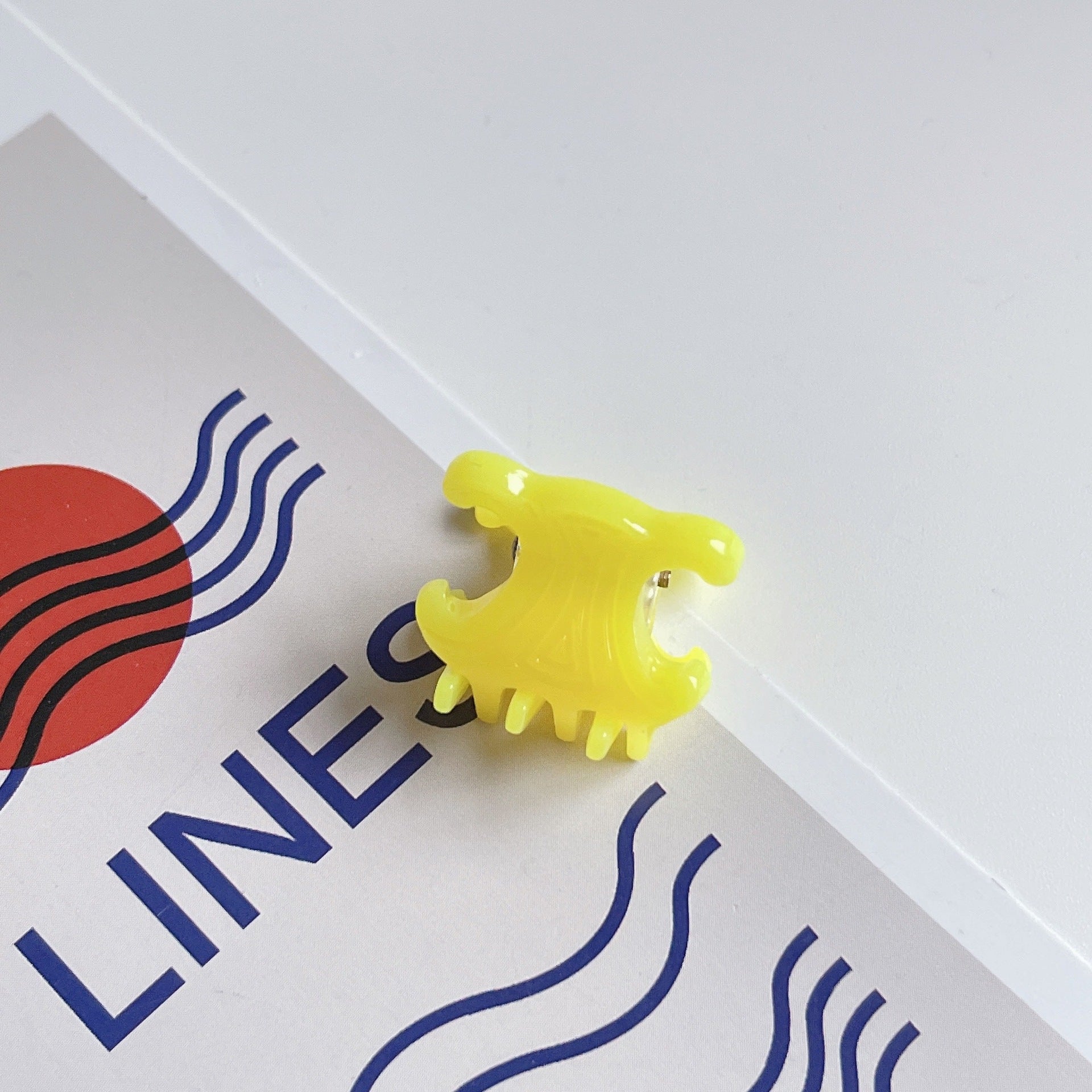 Wholesale Acetate Flow Shark Clips