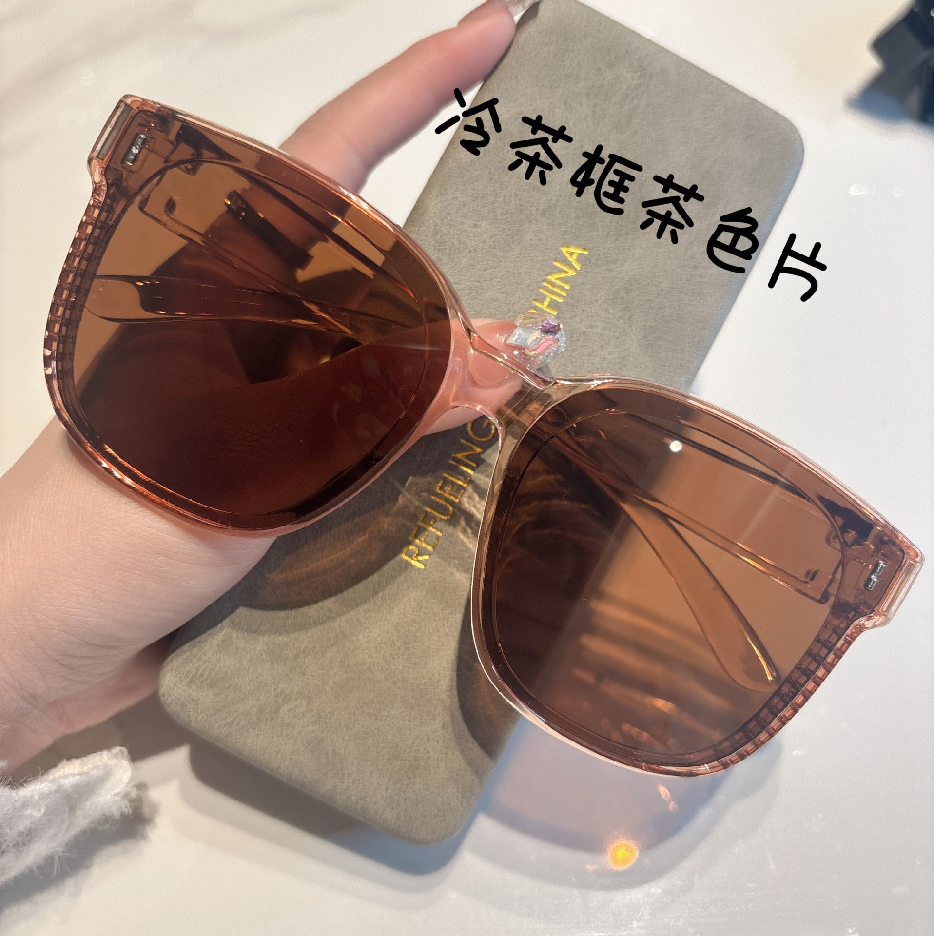 Wholesale Women's myopia glasses with polarized sunglasses