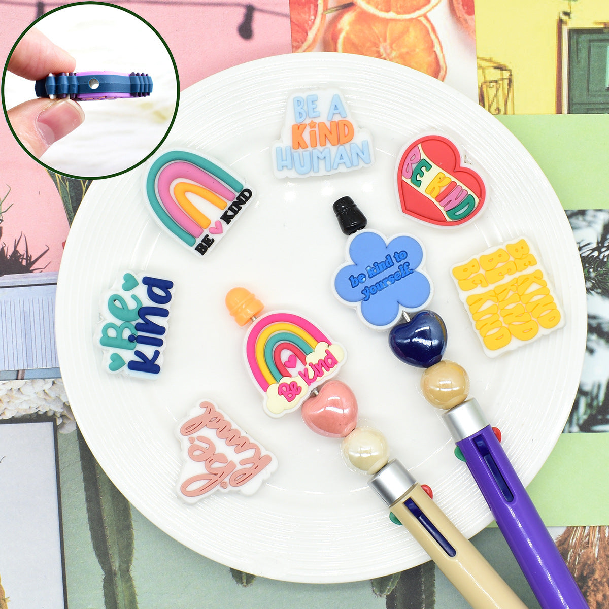 Wholesale Random 100pcs/pack  English phrase series cartoon beads