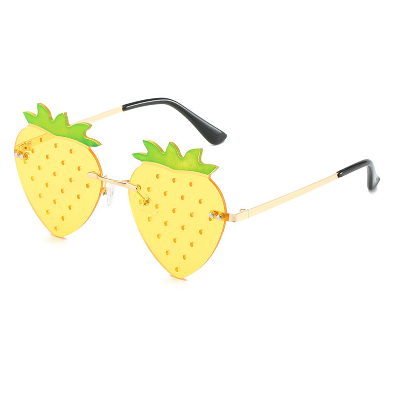 Wholesale Funny Strawberry Shape Street Fashion Sunglasses