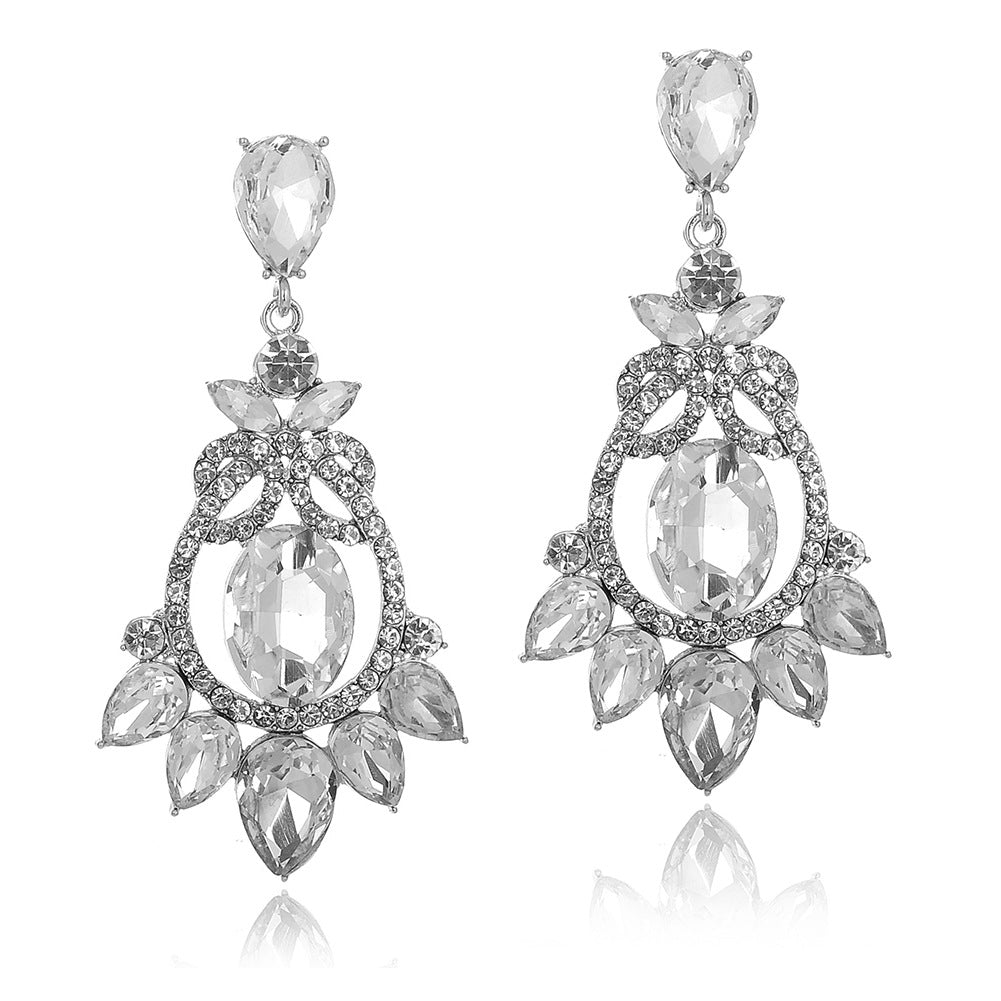 Wholesale Vintage Luxury Crystal Cutout Zinc Alloy Earrings