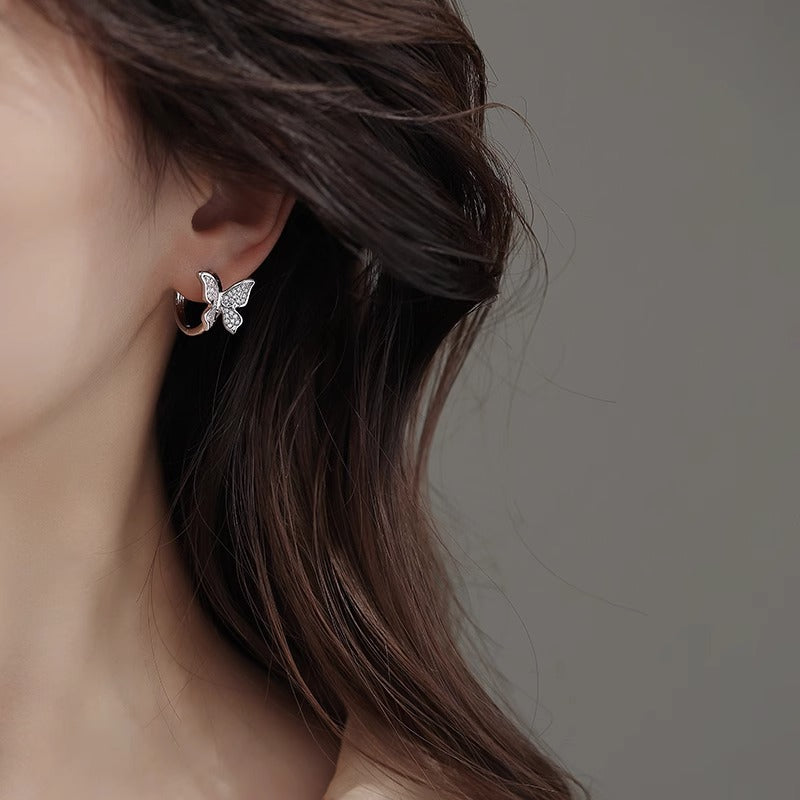 Wholesale Super Flash Zircon Butterfly Ear Buckle Niche Design Versatile Fashion High-end Simple Ear Jewelry Light Luxury Stud Earrings