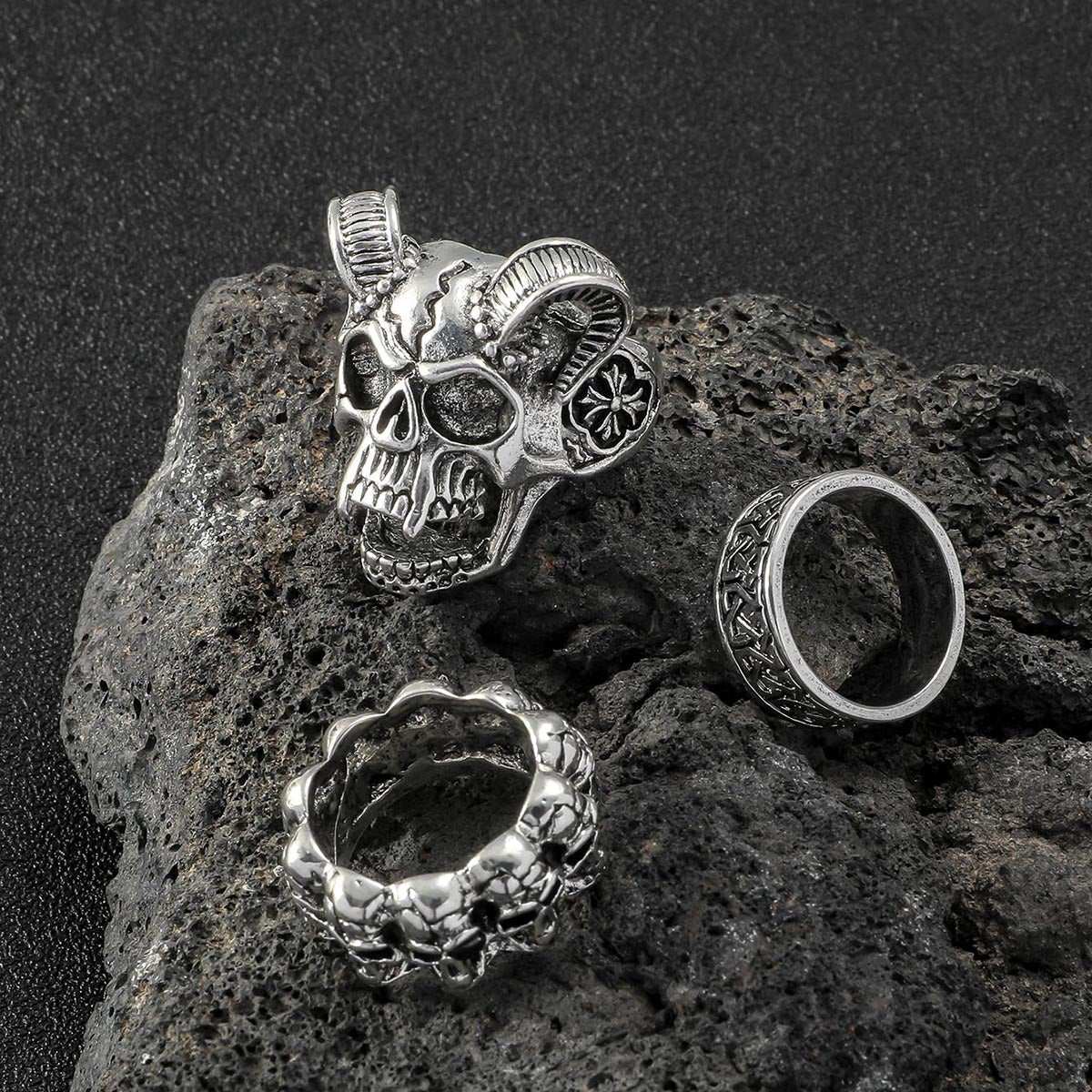 Wholesale Alloy Goat Skeleton Men's Rings