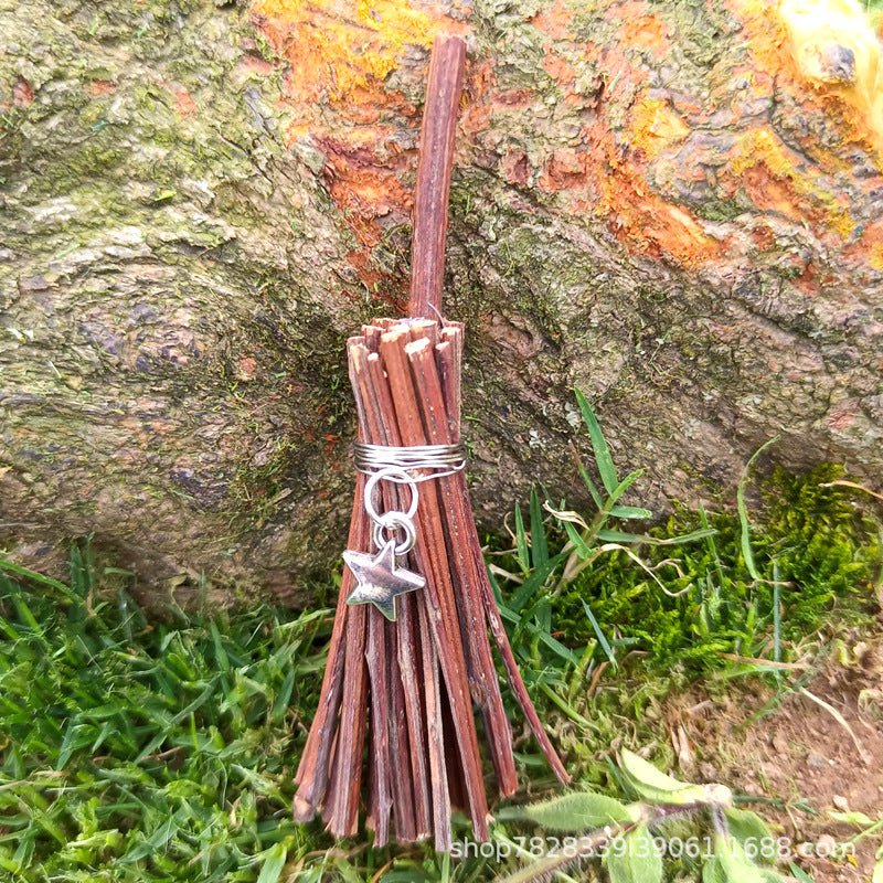 Wholesale  Car Pendant Mini Broom Pendant Pendant Handicraft