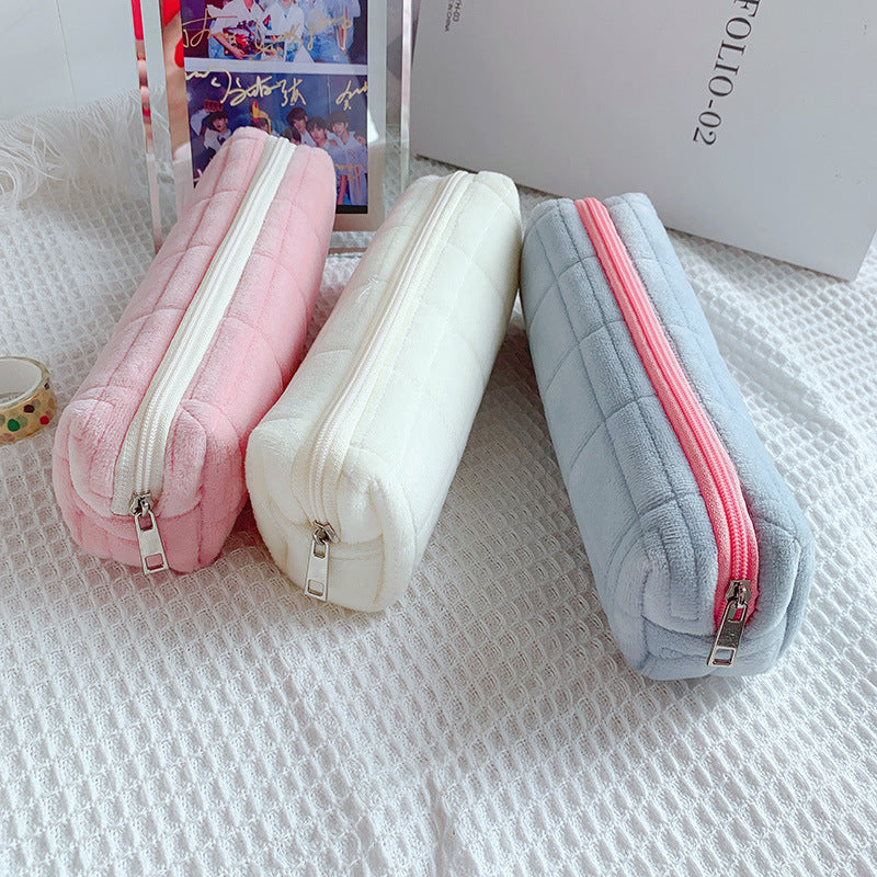 Wholesale Large Capacity Plush Pen Bags