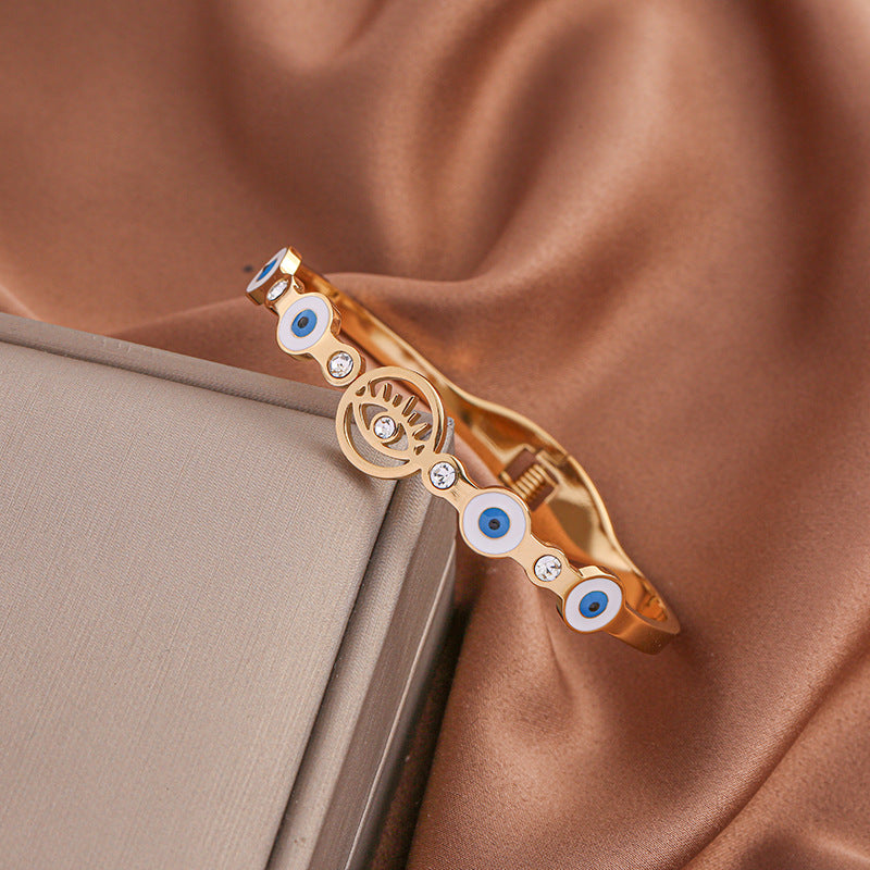 Wholesale Four Leaf Clover Love Gold Plated Titanium Steel Bracelet