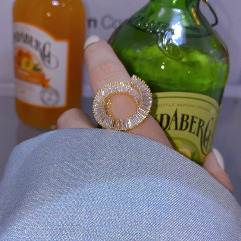 Wholesale Silver Plated Inlaid Overturning Stone Metal Rings