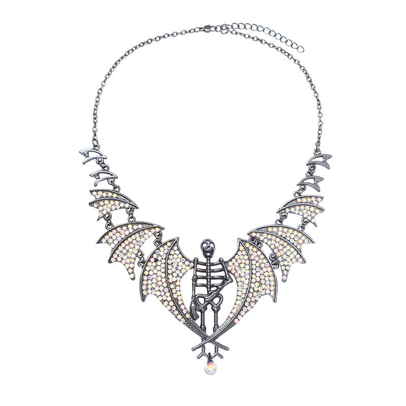 Wholesale Gothic Halloween Exaggerated Full Diamond Skull Bat Alloy Necklace