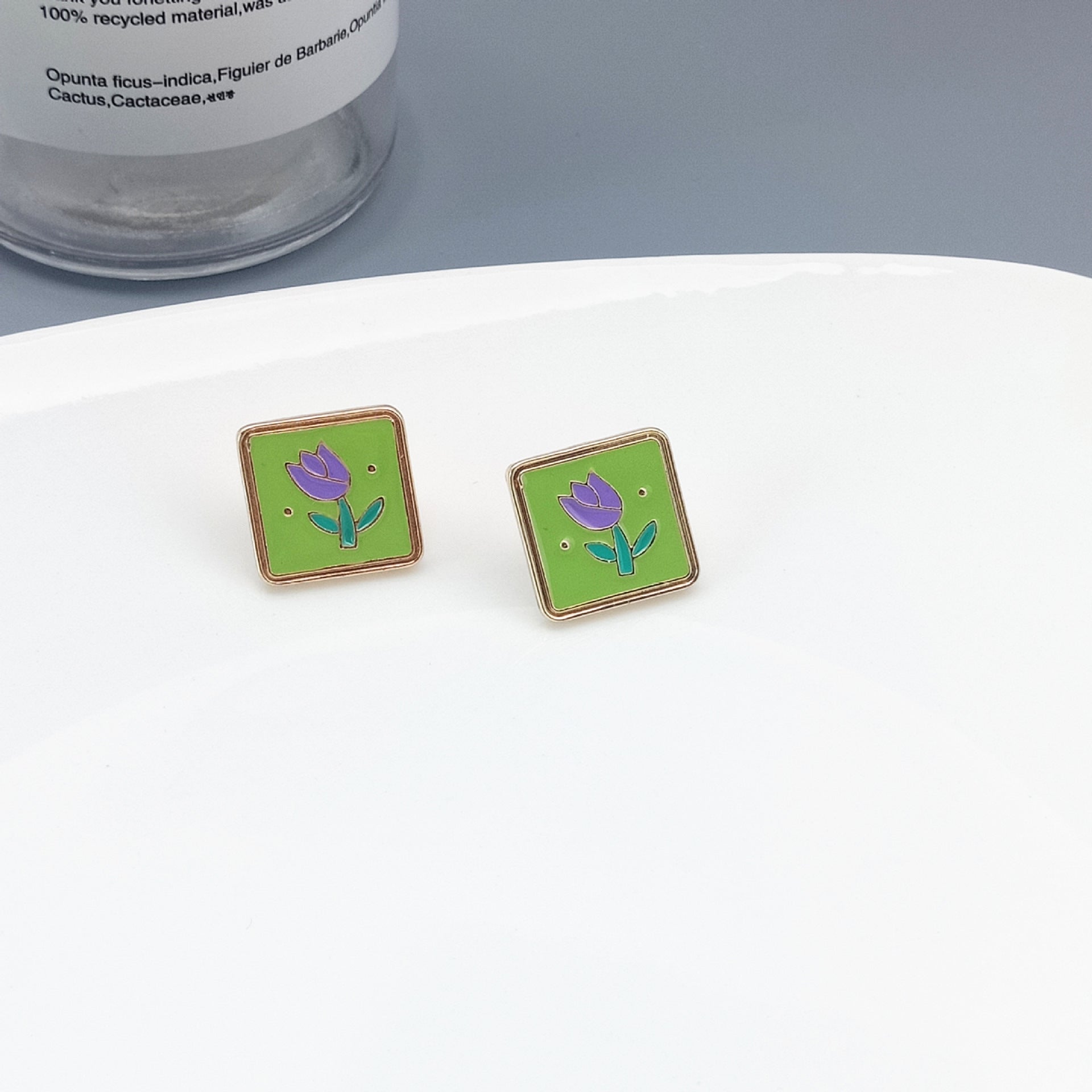 Wholesale Gentle French retro tulip flower earrings