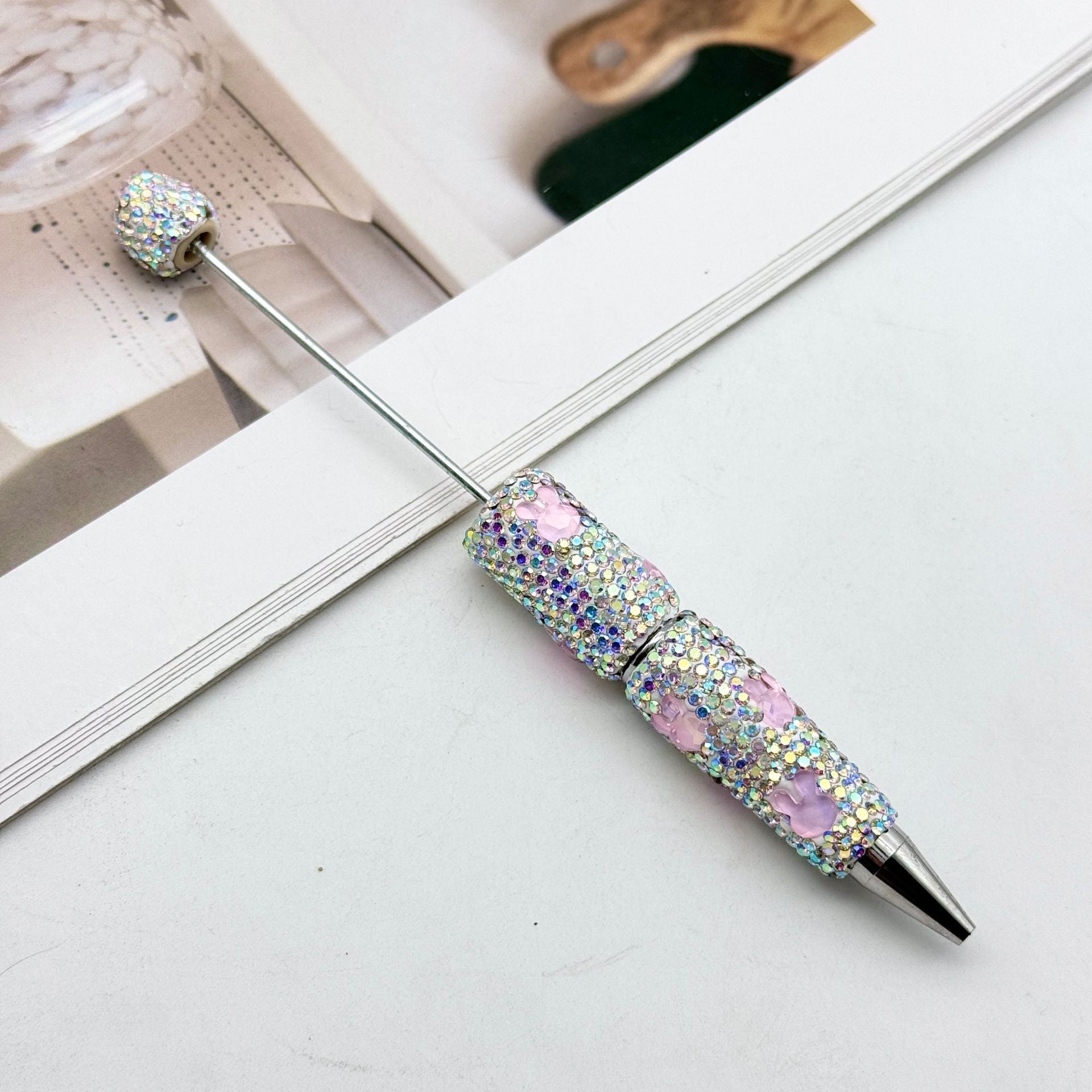 Wholesale Cute rabbit full diamond pen DIY colorful diamond bead pen