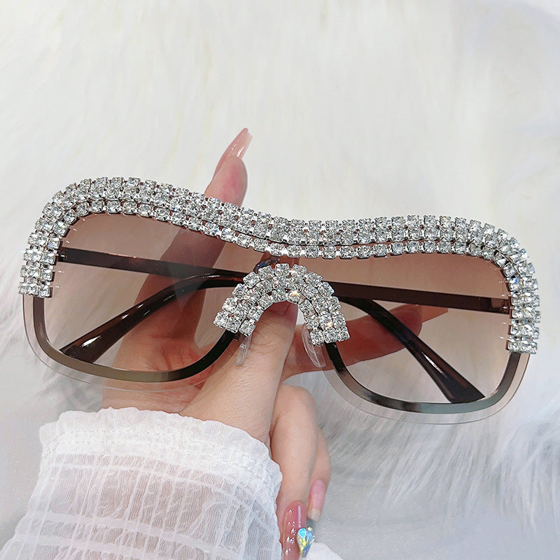 Wholesale Diamond Frameless Trimmed Diamond Sunglasses