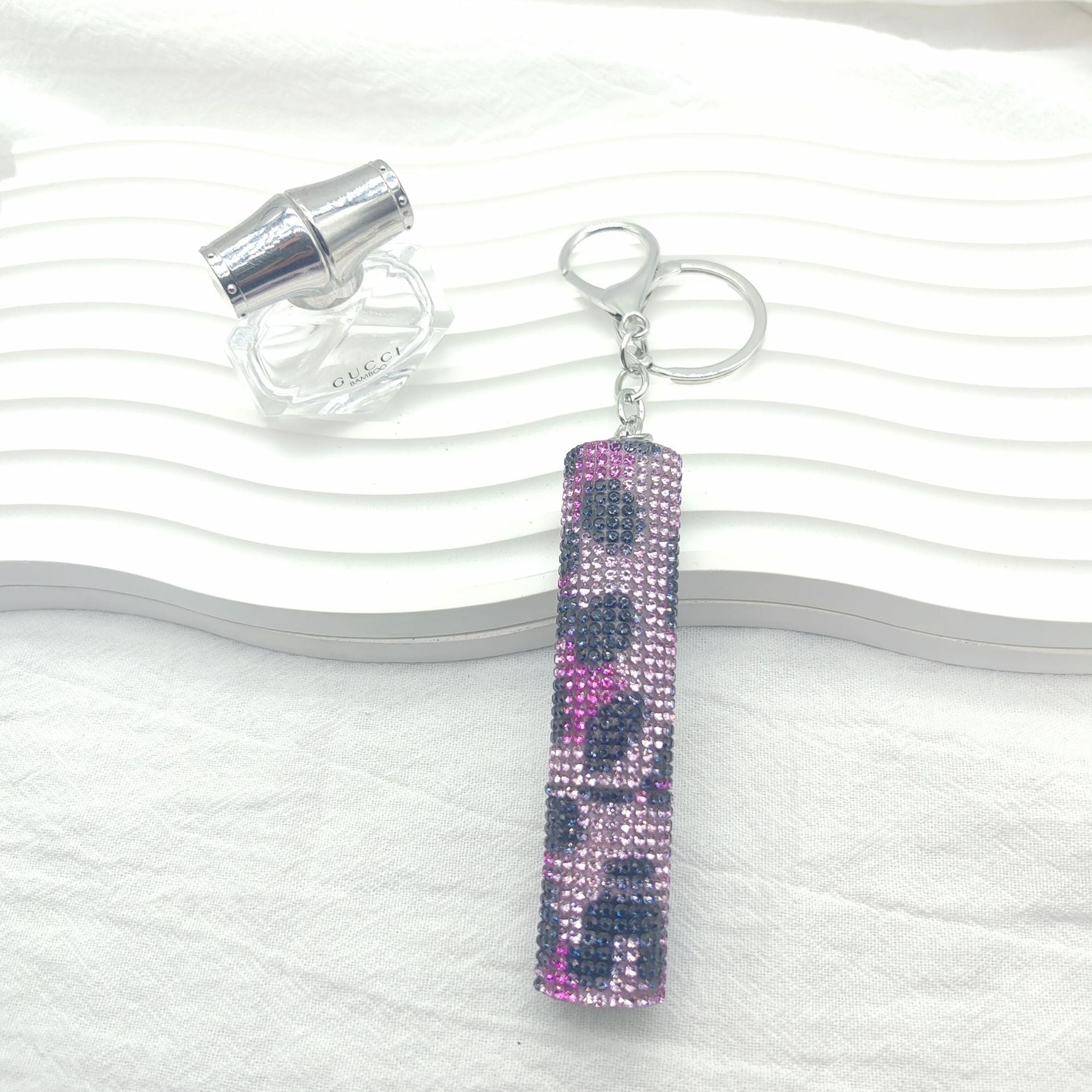 Wholesale  Full Diamond Creative Mini 10ml Perfume Bottling Keychain