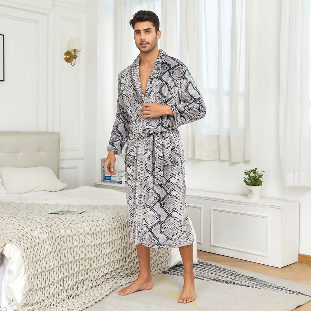 Wholesale Home Printed Bandage Warm Bathrobe Home Autumn and Winter Couple Flannel Comfortable Pajamas