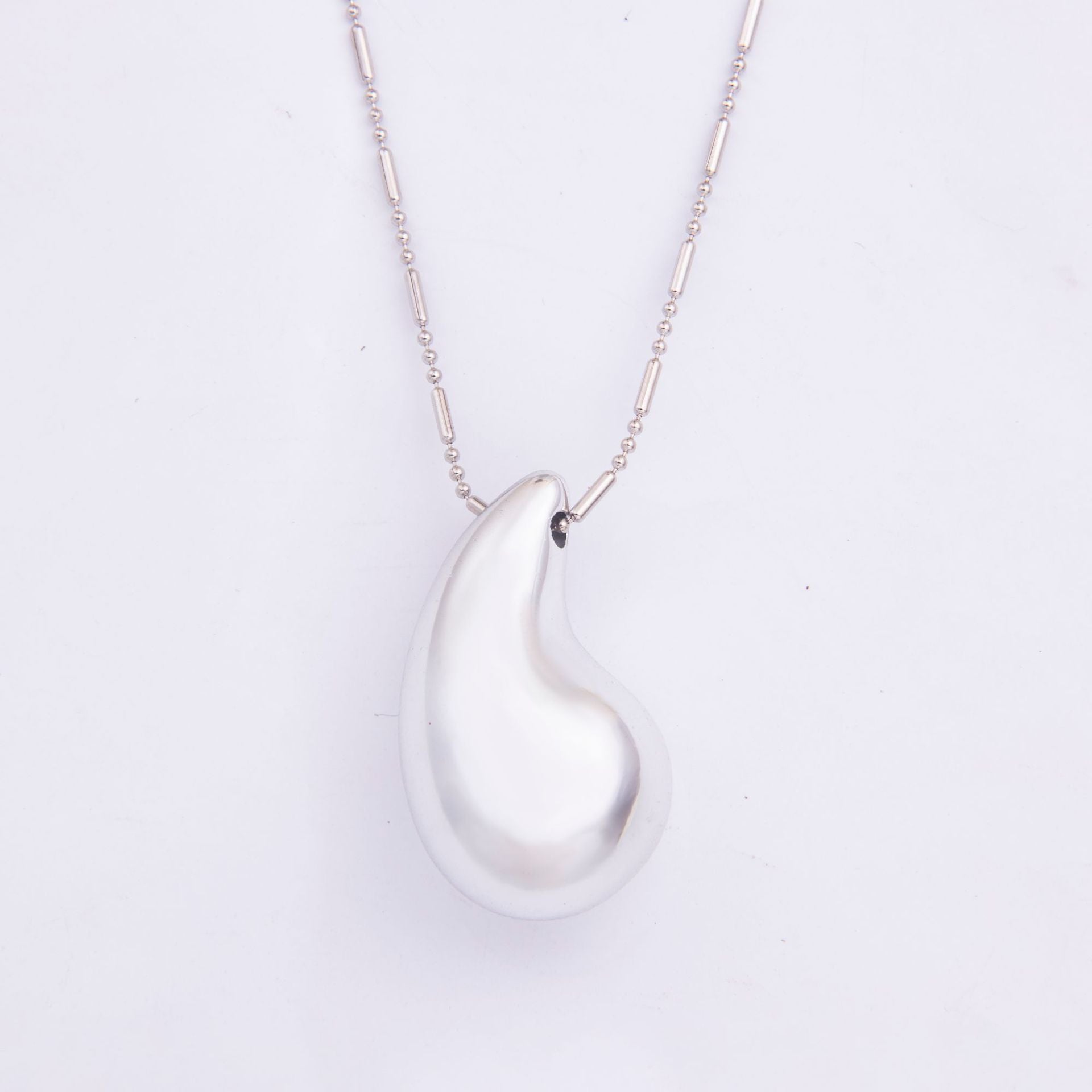 Wholesale Colorful Water Drop Large Acrylic Necklace