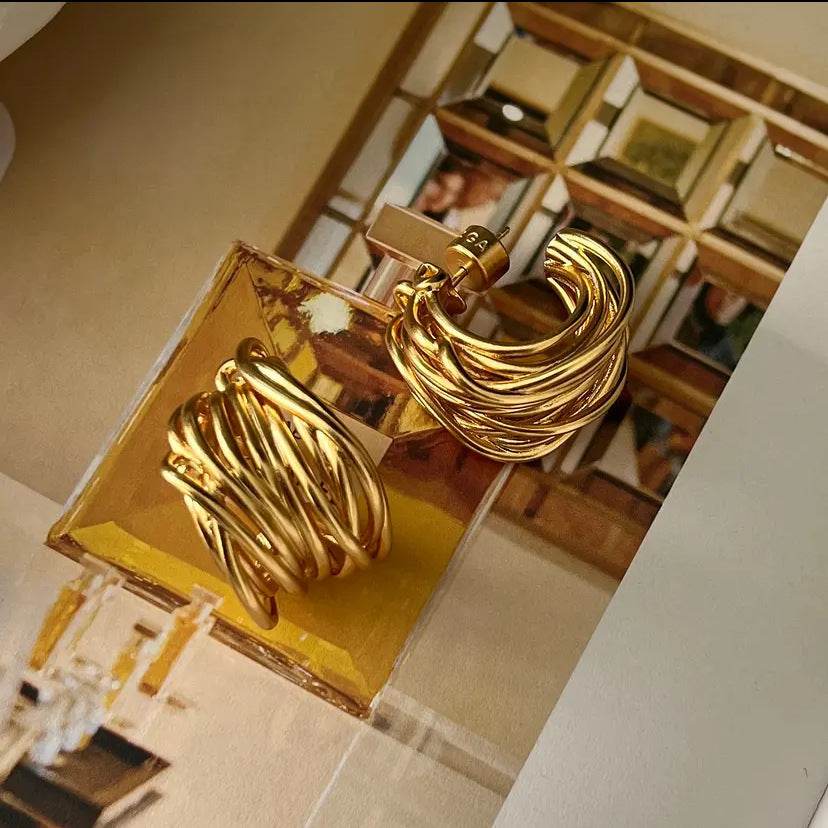 Wholesale C-shaped metal heavy duty vintage earrings