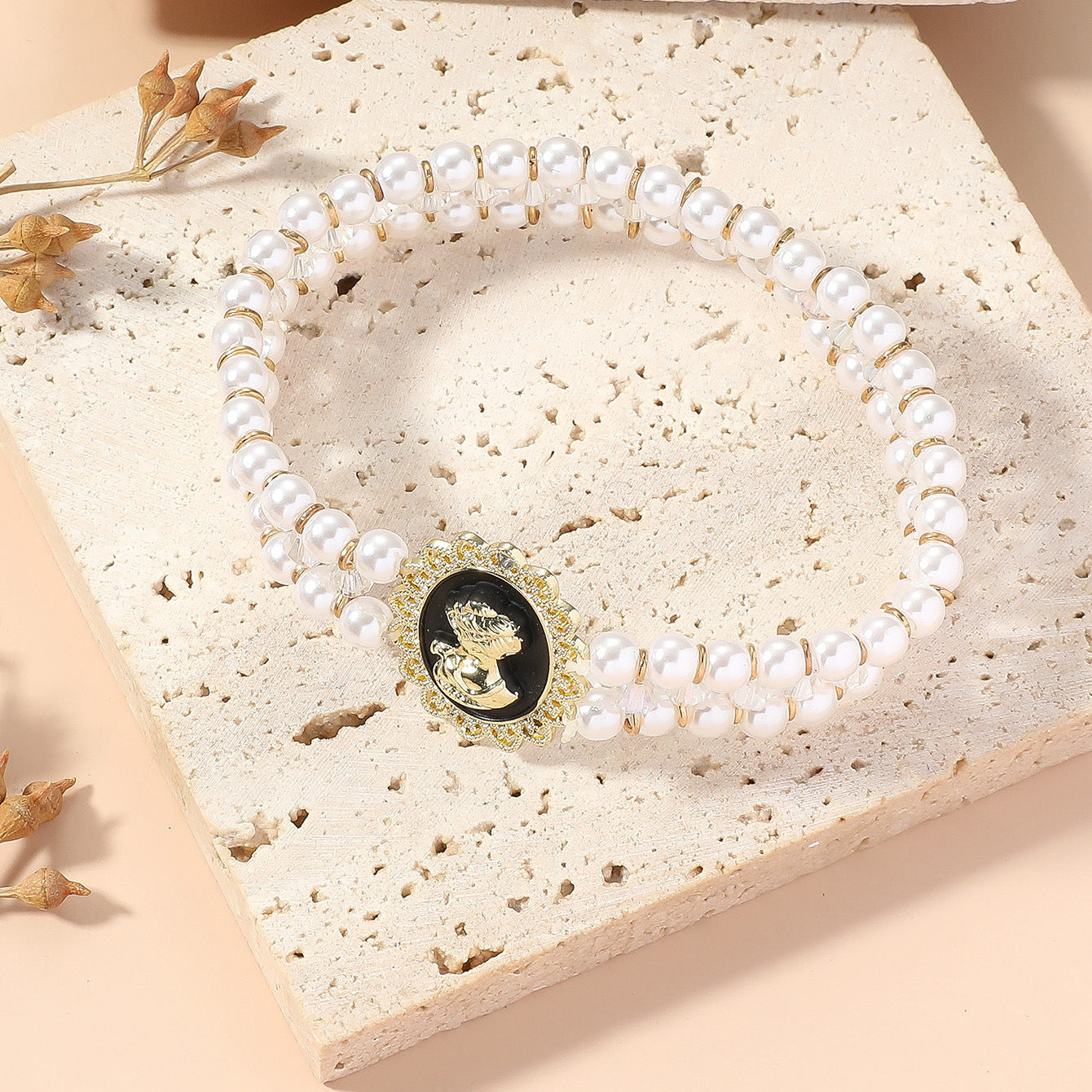 Wholesale Vintage Princess Avatar Double Layer Pearl  Bracelet