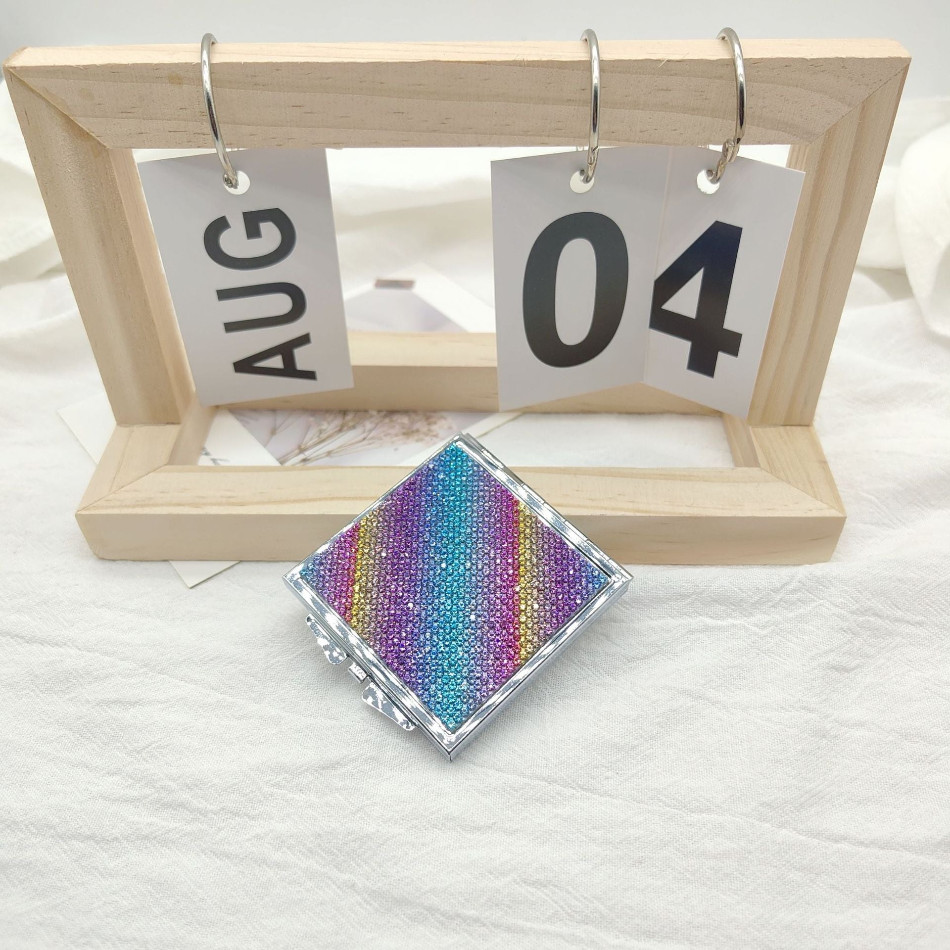 Wholesale fashion block metal cross-border rhinestone fashion folding makeup mirror