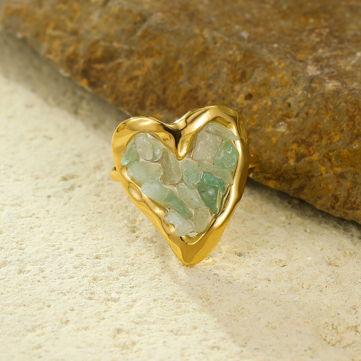 Wholesale Stainless steel plated heart ring with natural stone