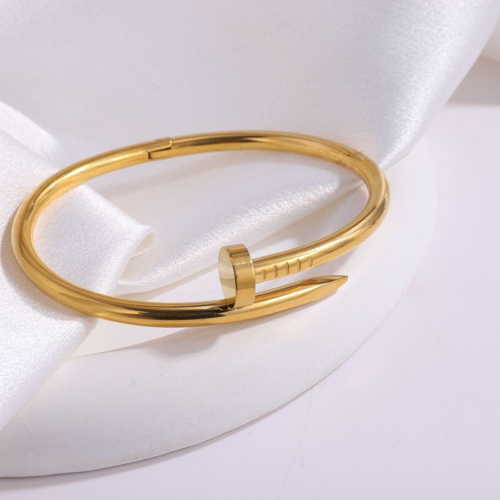 Wholesale Nail 18K Gold Fashion Titanium Steel Bracelet
