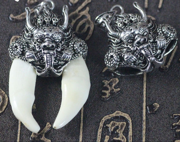 Wholesale Tibetan silver wolf dog tooth dragon head double braces necklace pendant