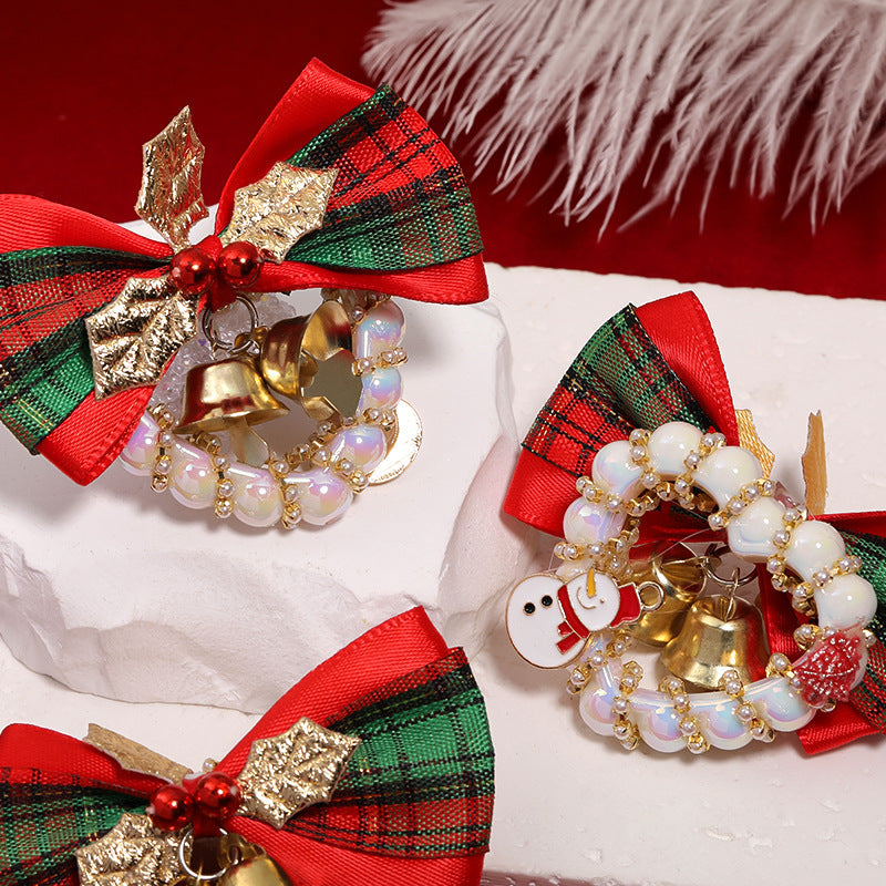 Wholesale DIY Christmas Bell Bow Hollow Love Acrylic Beads