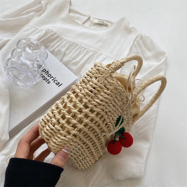 Wholesale Hollow Straw Bag