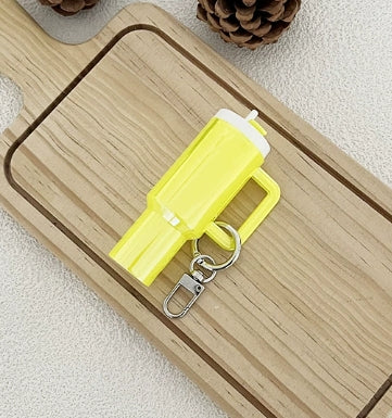 Wholesale Colorful New Mini Tumbler Cup Keychains