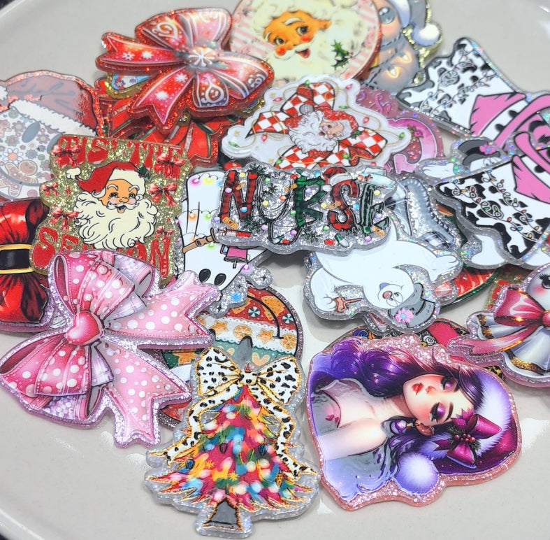 Wholesale Random 30pcs/pack  Christmas  Acrylic Flat Back Badge Scroll Keychain