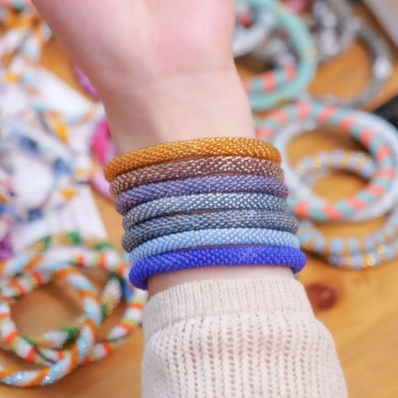 Wholesale Nepal Japanese Essential Oil Diffuser Hand-woven Solid Color Bracelet