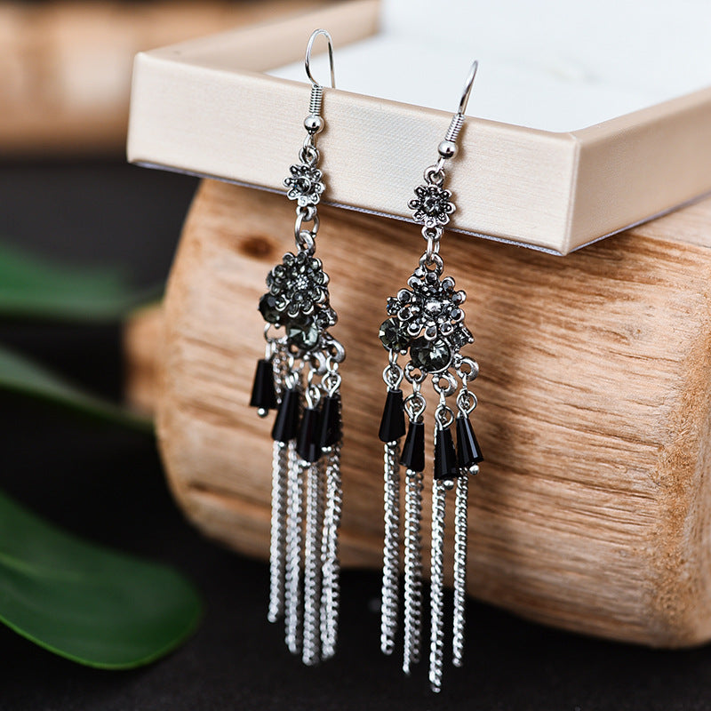 Wholesale Vintage Baroque Flower Metal Tassel Earrings