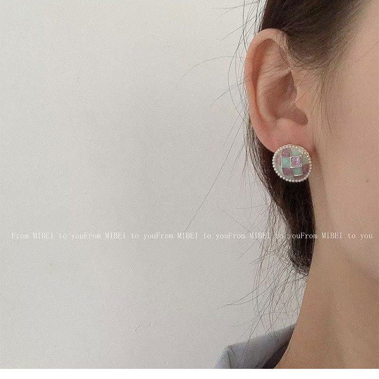 Wholesale Quicksand Pearl Purple Checkerboard Alloy Ear Studs