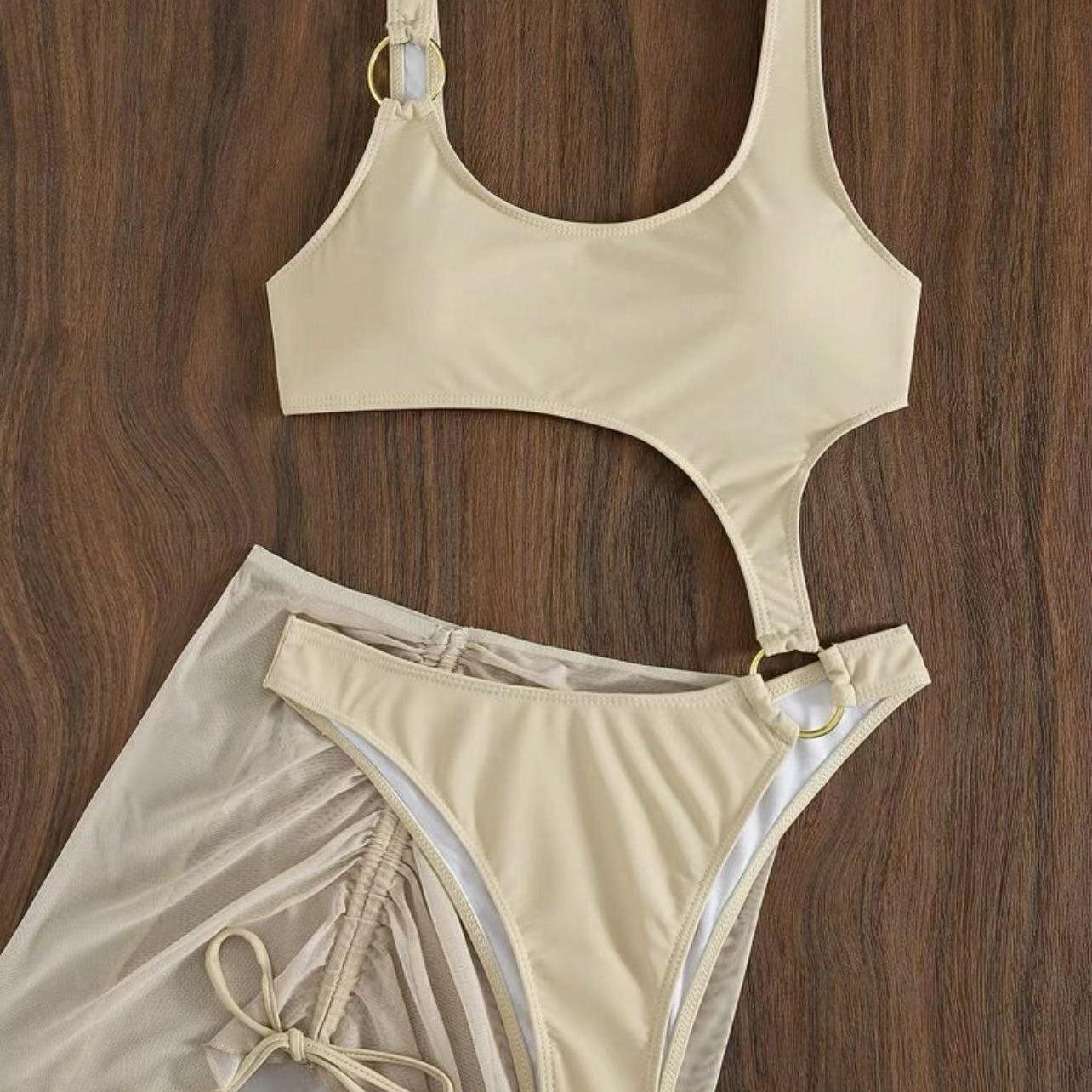 Traje de baño de poliéster ahuecado con cordón de una pieza al por mayor