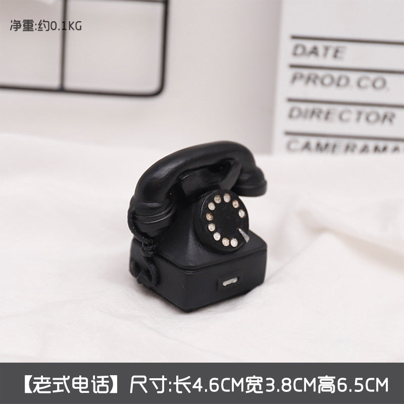 Mini baratijas nostálgicas de la cámara del teléfono de la resina al por mayor
