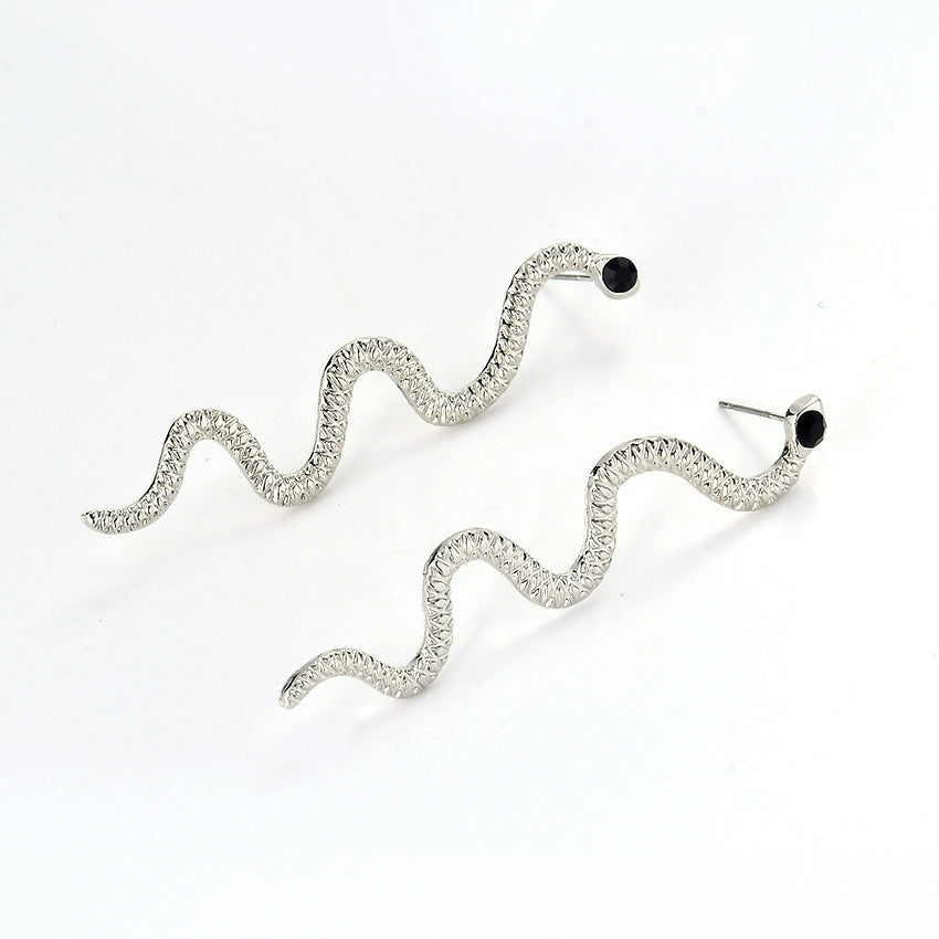 Wholesale Vintage Gothic Metal Snake Earrings