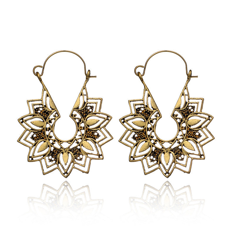 Wholesale Vintage Statemente Flower Heart Alloy Earrings