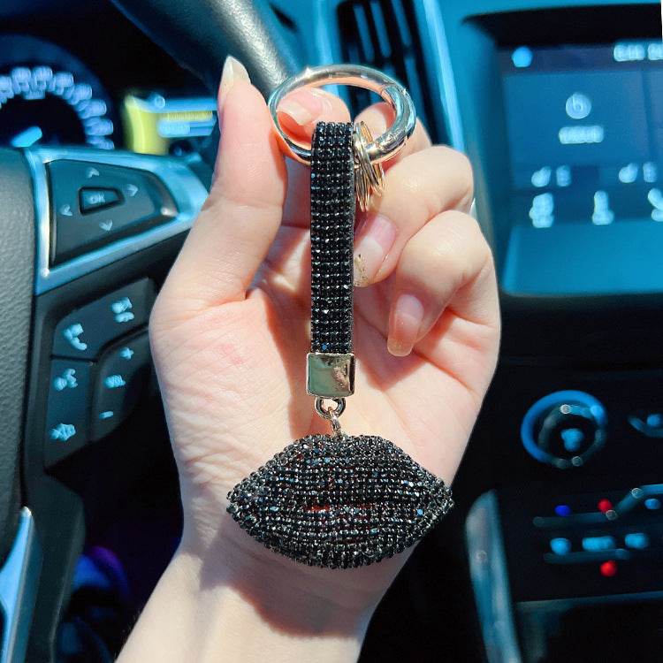 Venta al por mayor Llavero precioso del nudo del labio del diamante