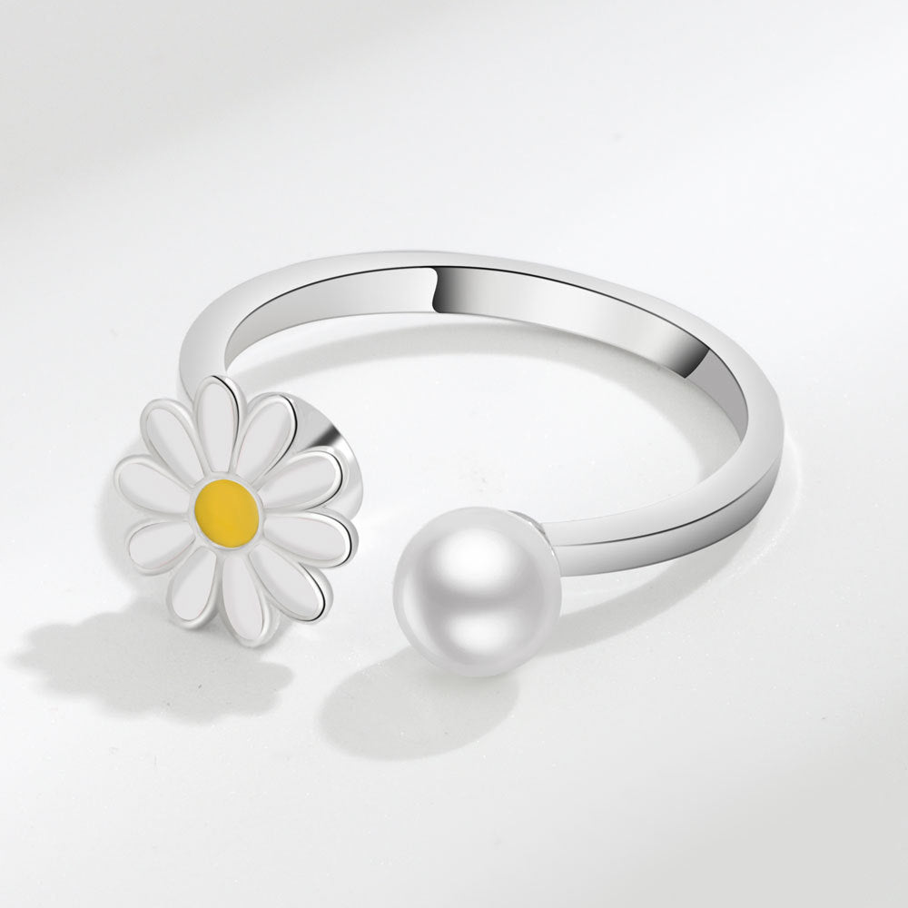 Venta al por mayor de anillos ajustables giratorios de cobre Daisy Pearl