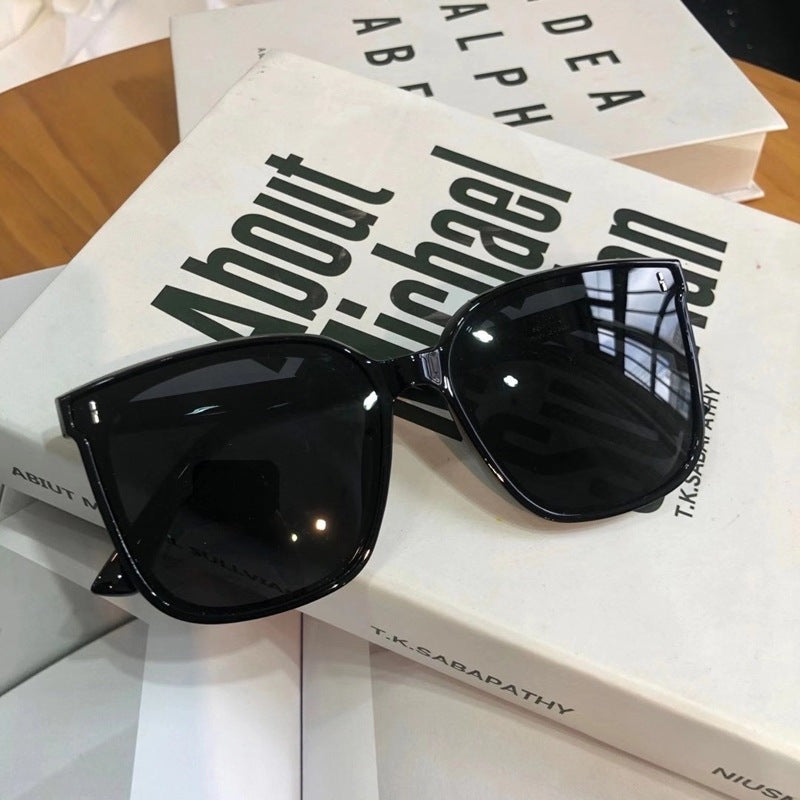 Wholesale TR Material Polarized Anti-ultraviolet Square Frame PC Sunglasses