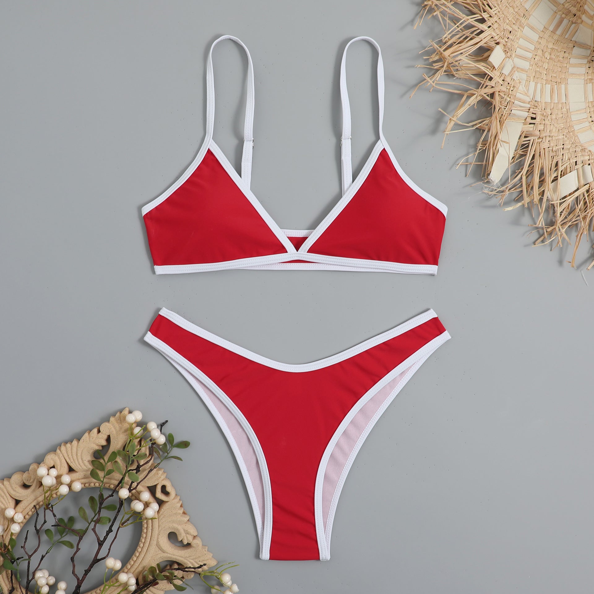 Wholesale Solid Triangle Polyester Swimwear