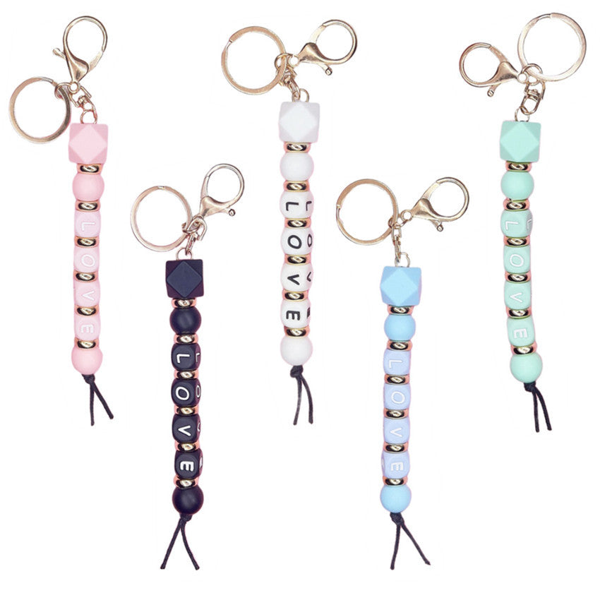 Regalo al por mayor del día de tarjeta del día de San Valentín AMOR Alfabeto Cuentas de silicona Llavero creativo