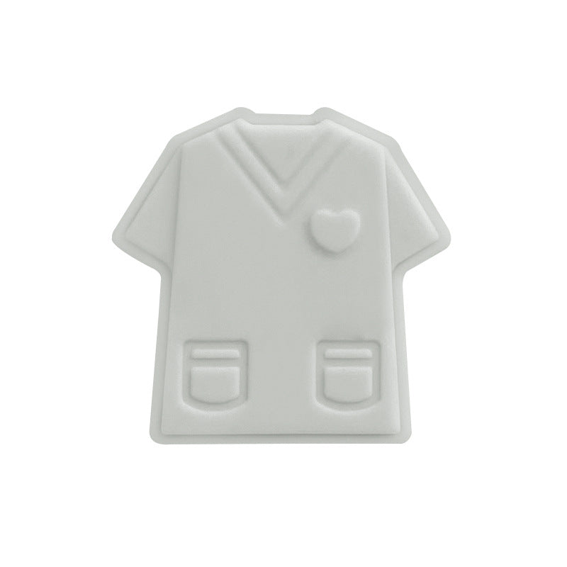 Al por mayor10pcs/paquete 26 × 26 mm cuentas de silicona uniforme de enfermería masculina