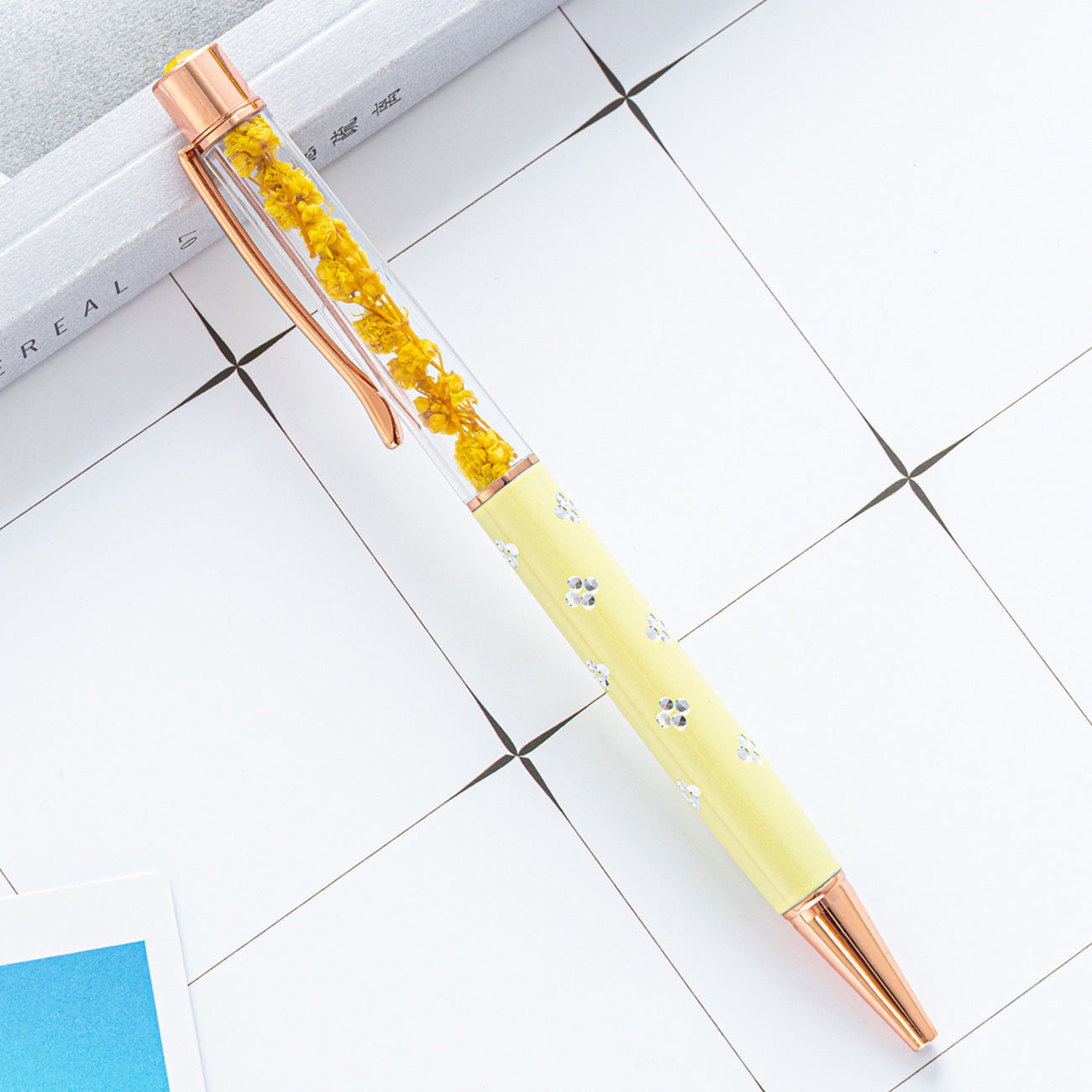 Wholesale Plastic Dry Flower Ballpoint Pen